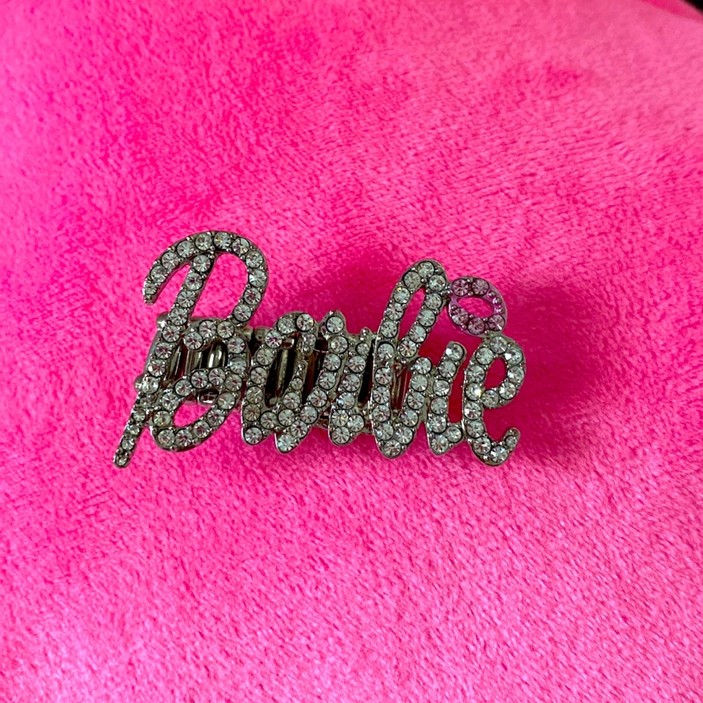 Barbie ring